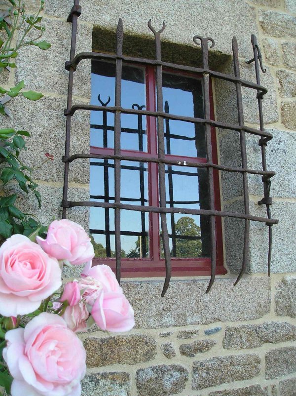 Manoir Du Vaugarny, wrought iron gate, XIV century, medieval Manor House, Brittany